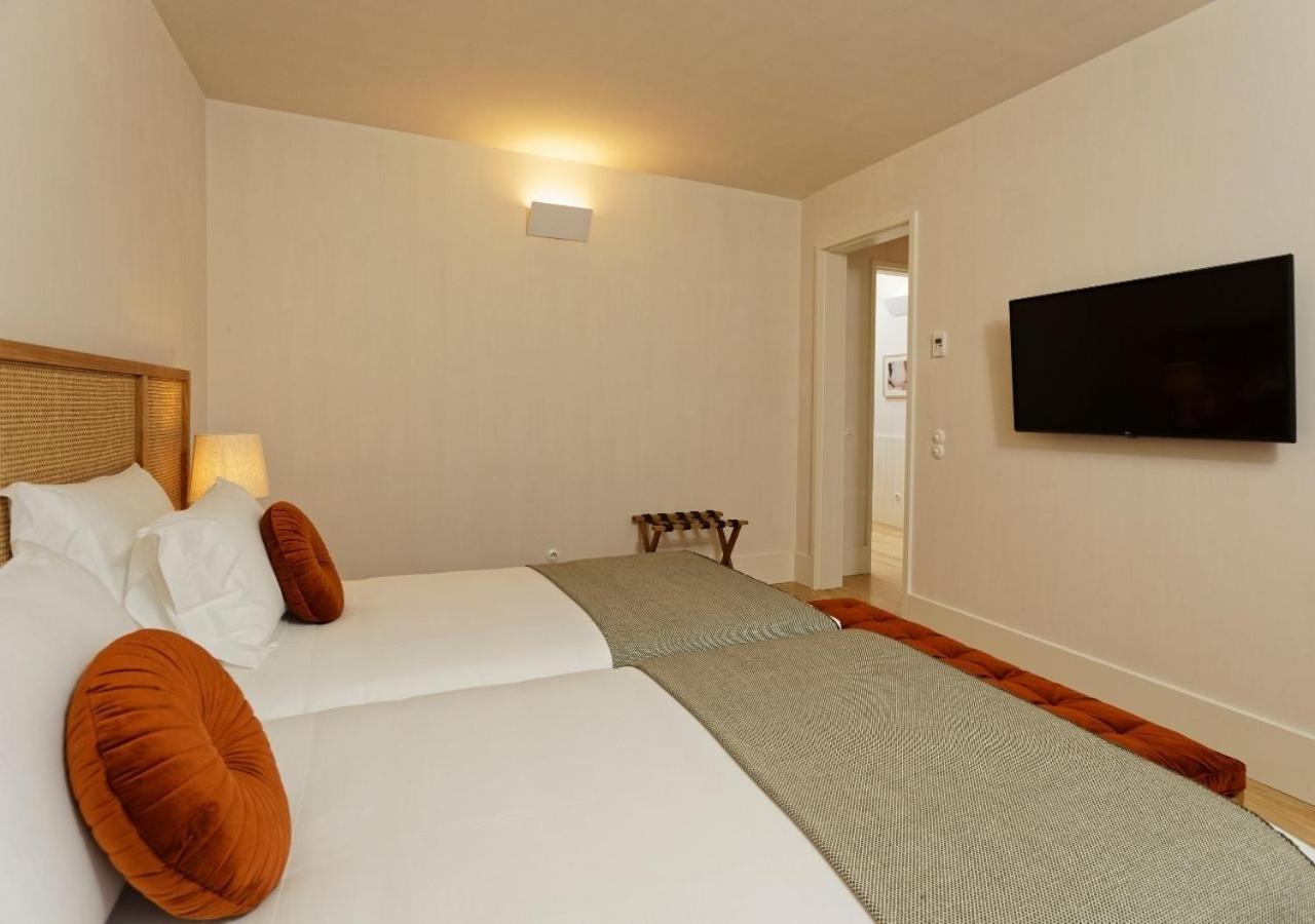 Montebelo Vista Alegre Ilhavo Hotel Exterior photo A room at the hotel
